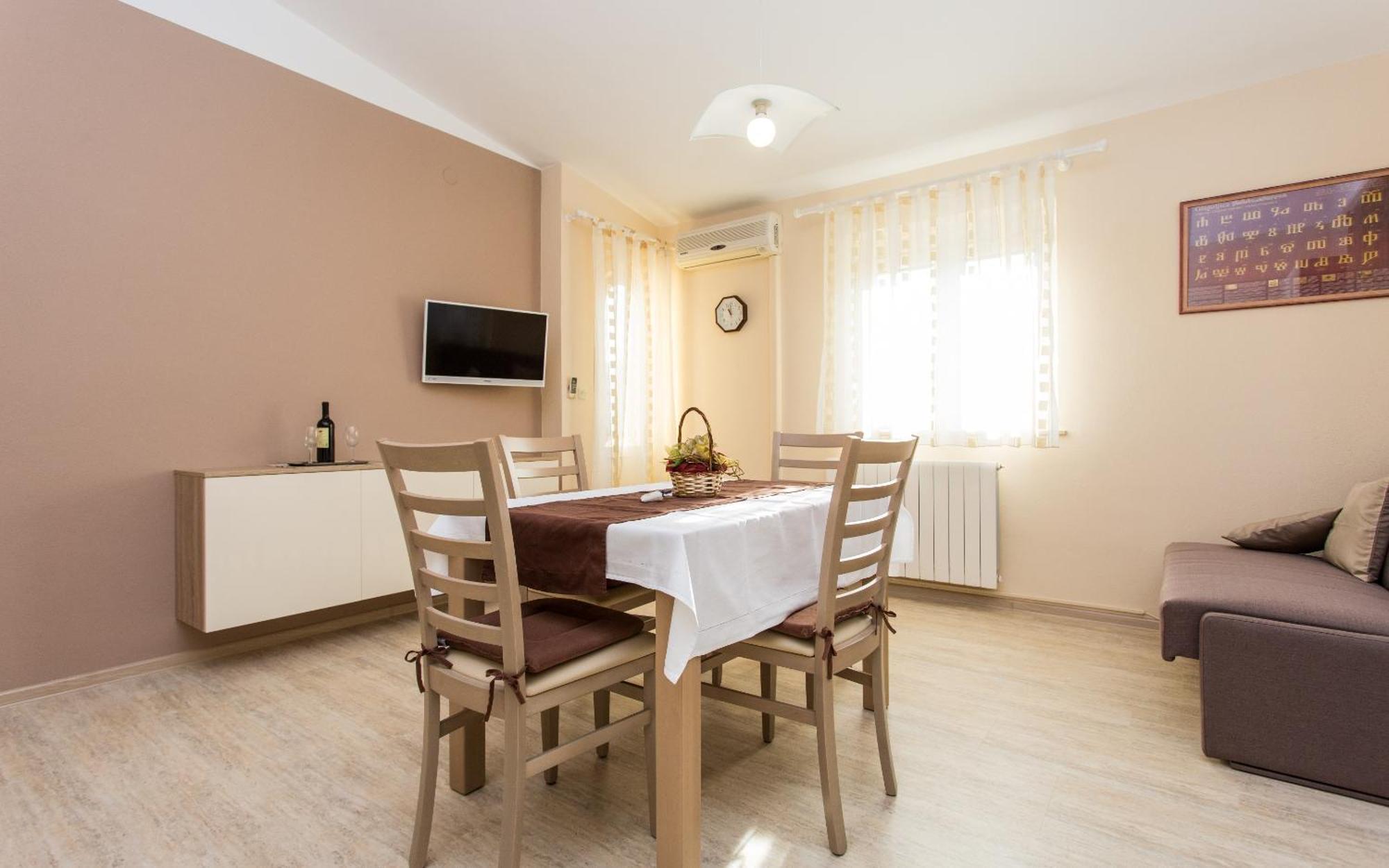 Polonijo Apartment